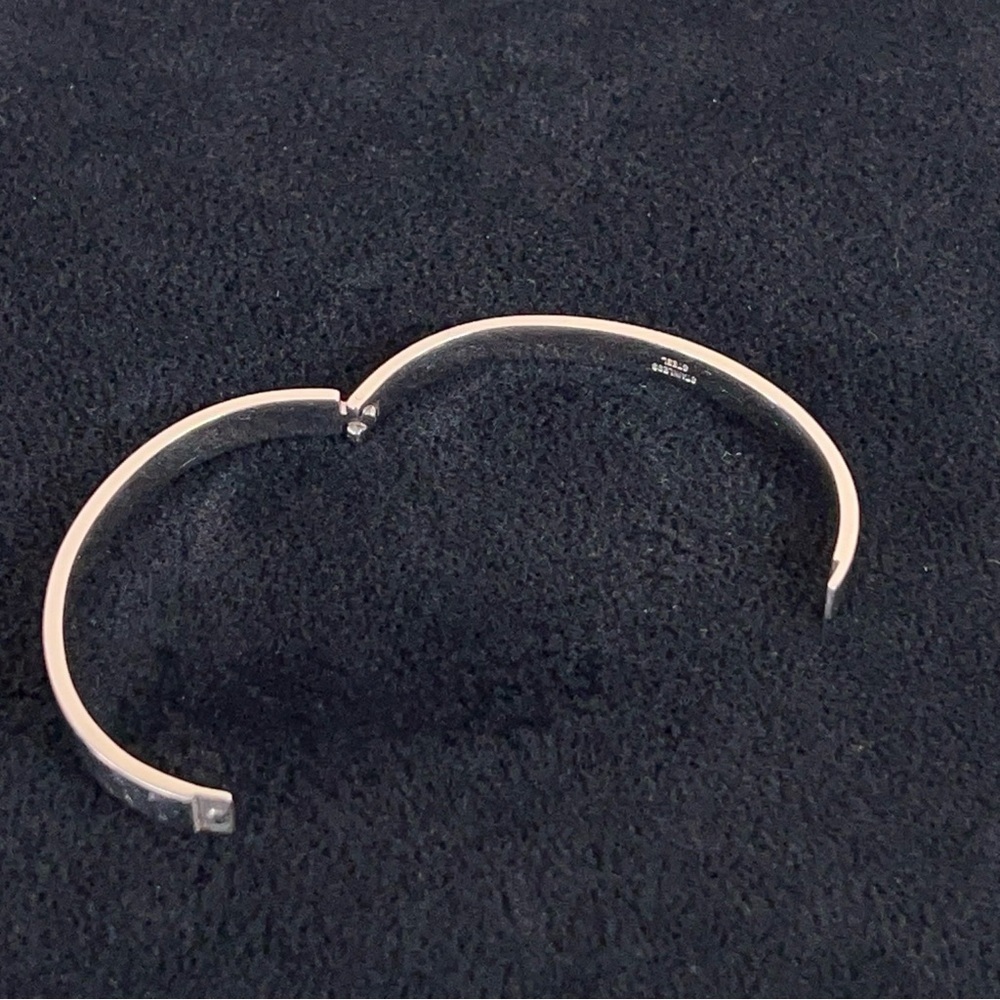 Y2K Era Stainless Steel Bangle Style Bracelet Silver Classic Clip Click - Picture 6 of 14